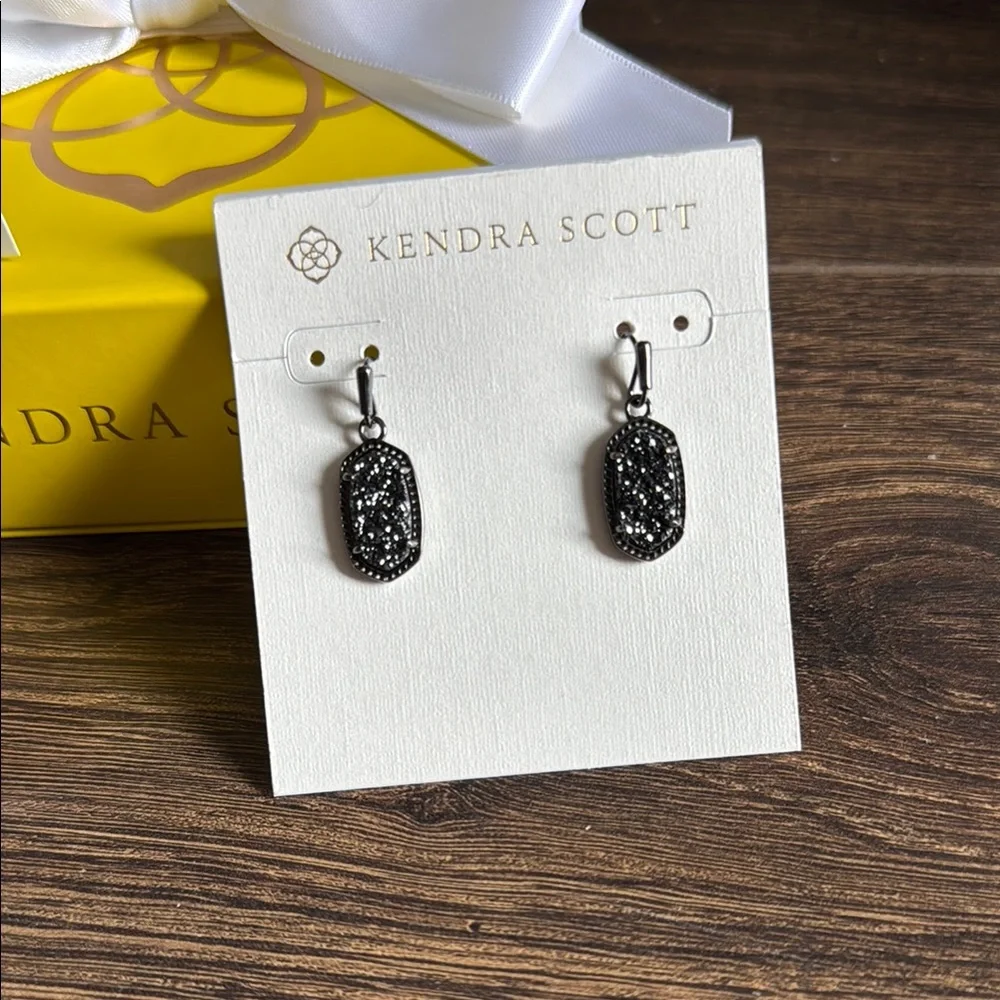 Kendra Scott Custom Black Earring Set - Picture 3 of 8
